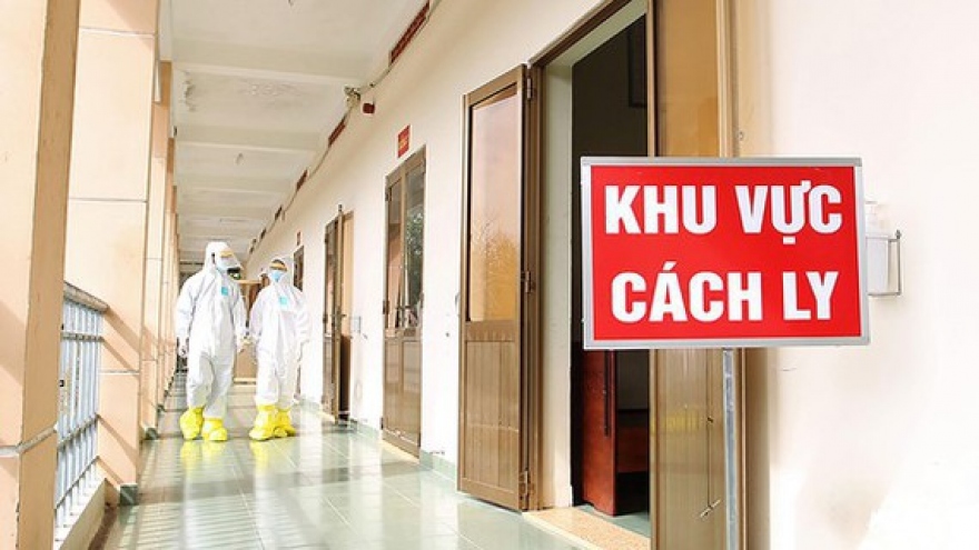 Không biết mắc Covid-19, nữ cán bộ Quận ủy dự Đại hội cùng 400 người